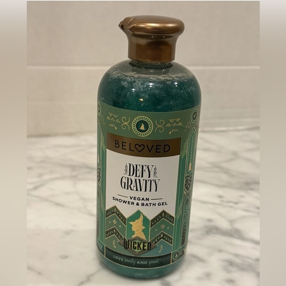 Love Beauty And Planet Beloved Vegan Shower & Bath Gel, Wicked Defying Gravity - Picture 2 of 5